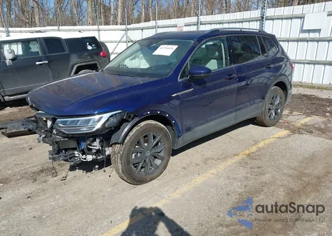 2024 Volkswagen Tiguan 2.0T Se/2.0T Wolfsburg Edition z USA, uszkodzony, nr VIN 3VVMB7AXXRM170782